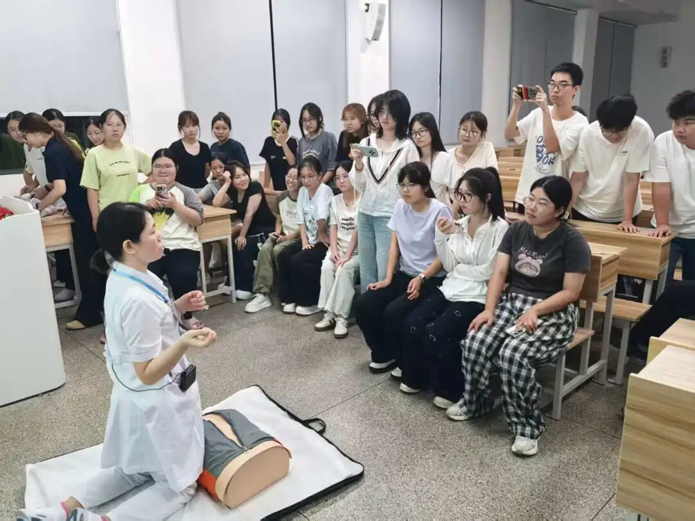 微信图片_2025-11-05_105136_214