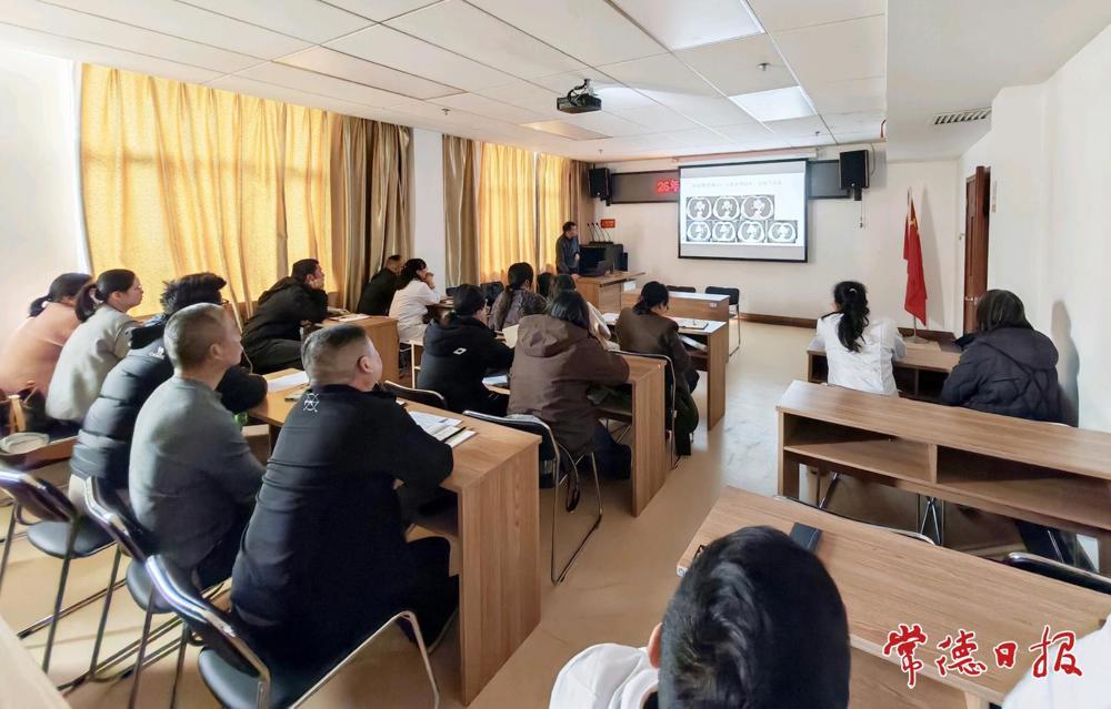 3188461_1237403a-7bb0-49e3-a4c9-78ffc54b6a8b_batchwm